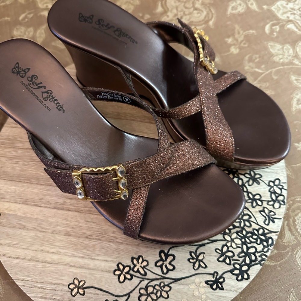 Self esteem heels ,rose gold/ copper colored